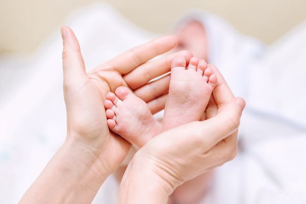 得了子宫腺肌症月经增多?可以治疗吗能不能怀孕